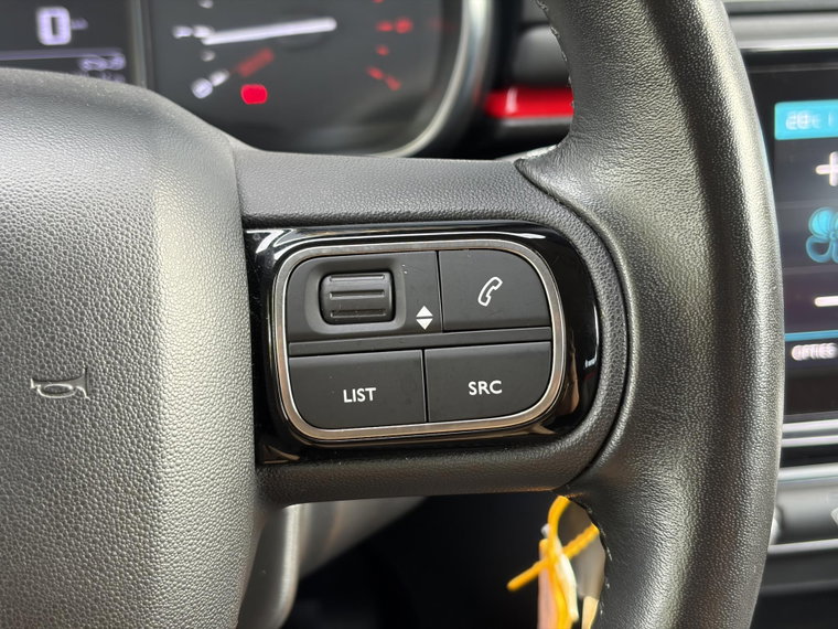 Vehicle Image 24