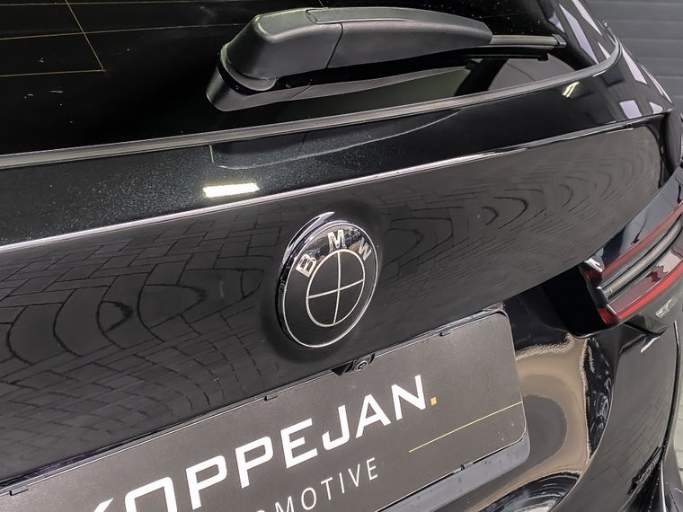 Vehicle Image 41