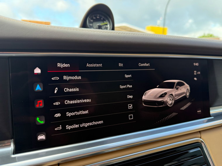 Vehicle Image 32