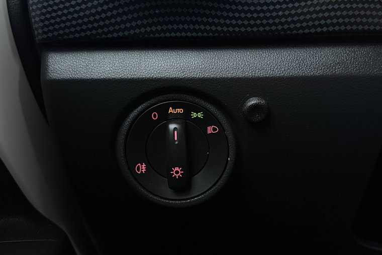 Vehicle Image 26