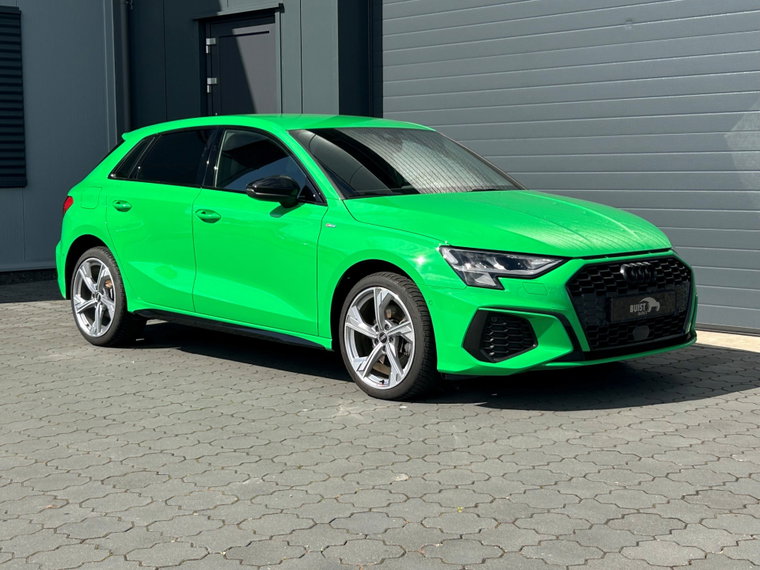 Vehicle Image 37