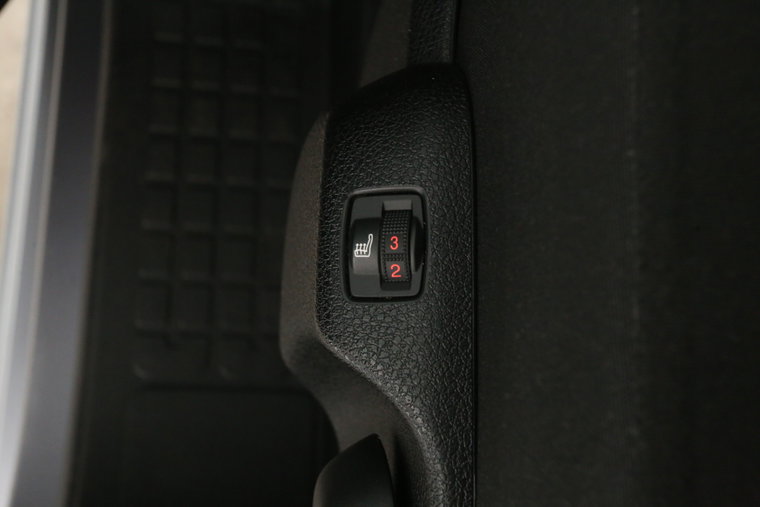 Vehicle Image 23