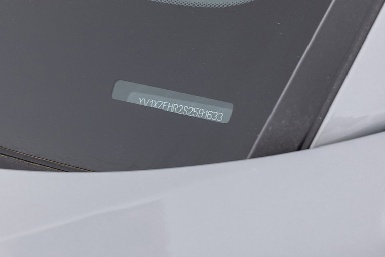 Vehicle Image 26