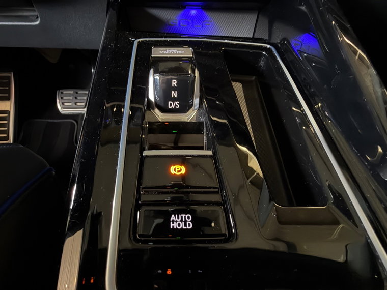 Vehicle Image 33