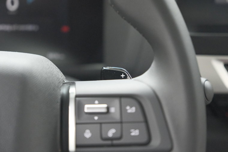 Vehicle Image 37