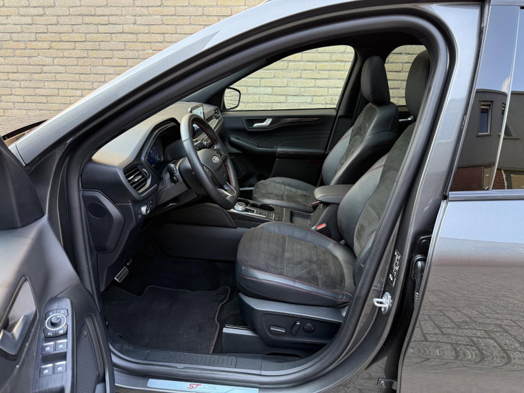 Vehicle Image 26