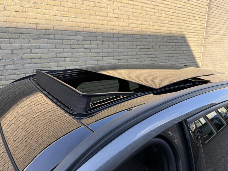 Vehicle Image 51