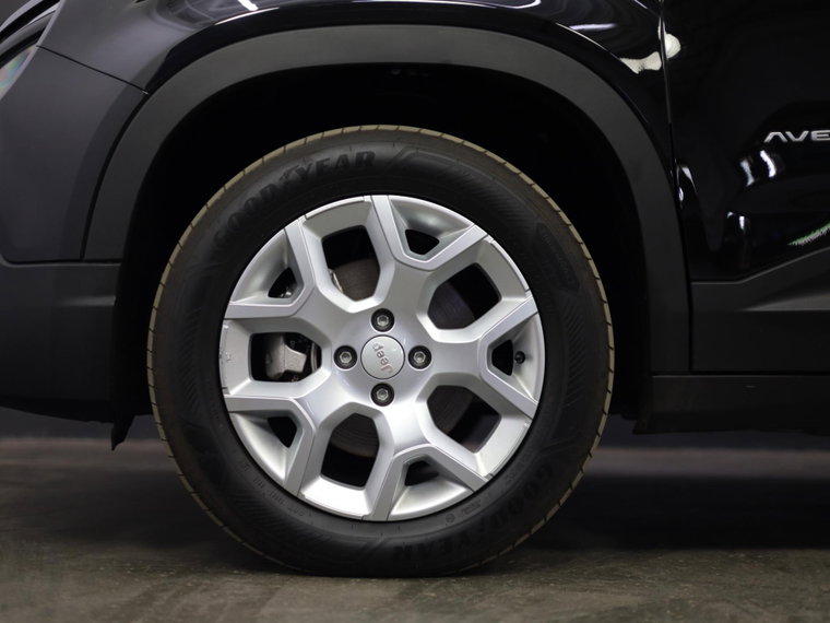 Vehicle Image 20