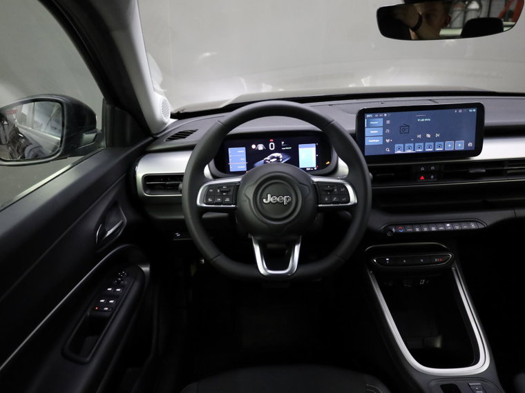 Vehicle Image 31