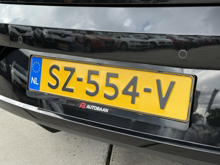 Vehicle Image 33