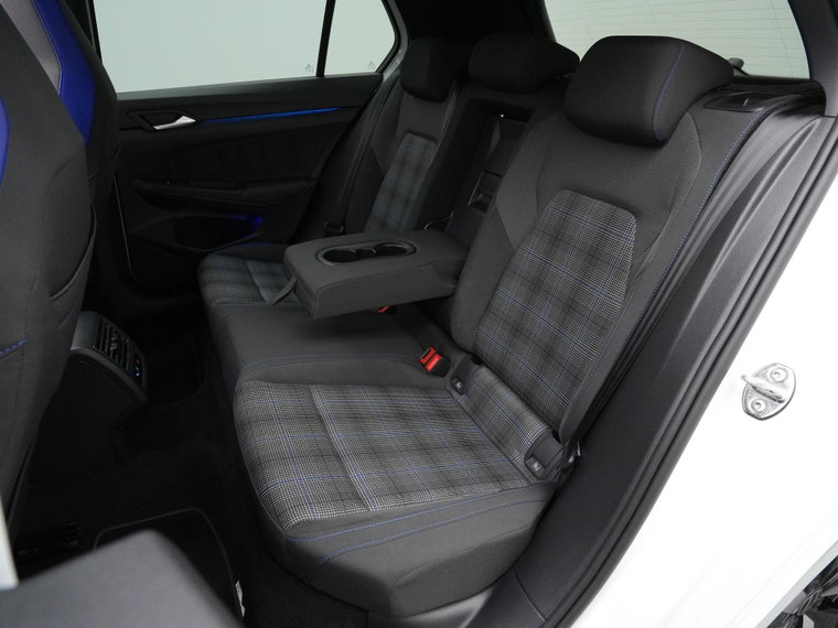 Vehicle Image 39