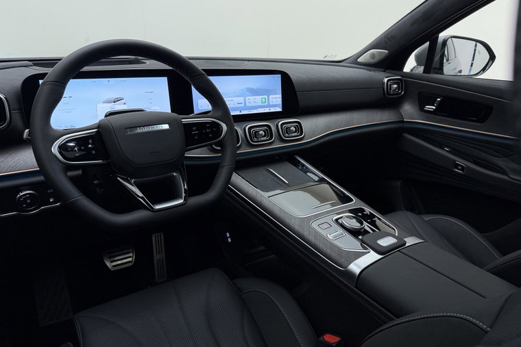 Vehicle Image 22
