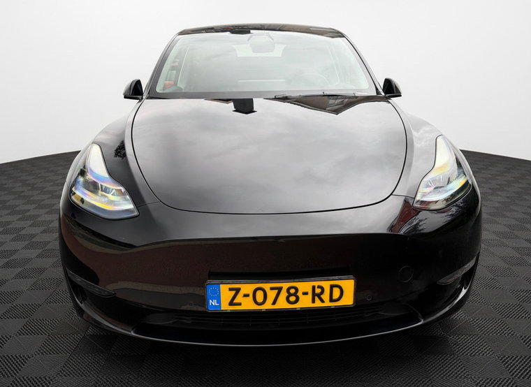 Vehicle Image 21