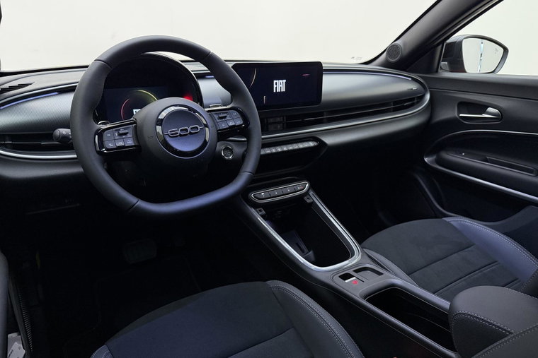 Vehicle Image 21