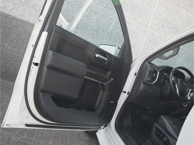 Vehicle Image 33