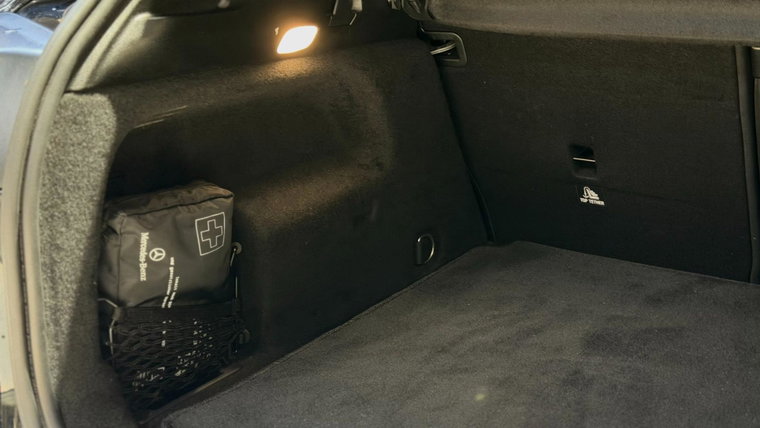 Vehicle Image 33