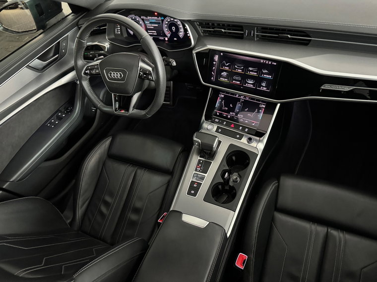 Vehicle Image 35