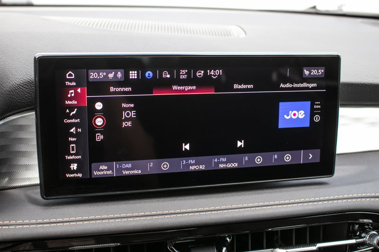 Vehicle Image 27