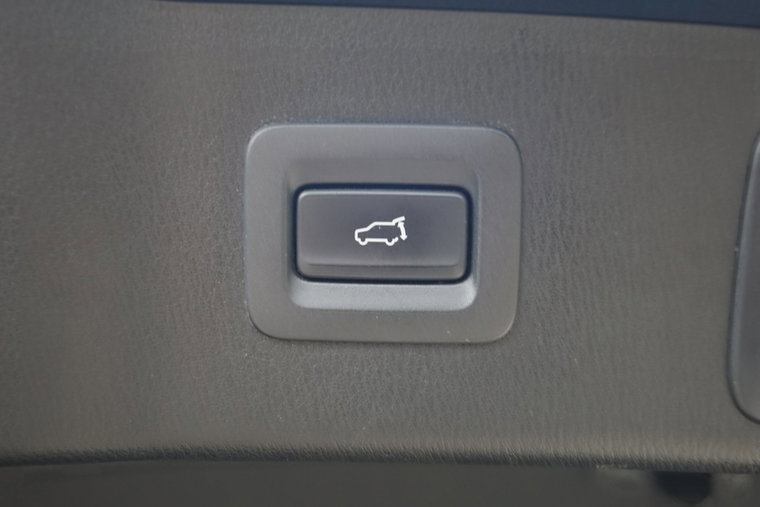Vehicle Image 37