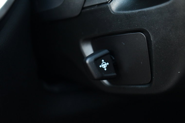 Vehicle Image 48