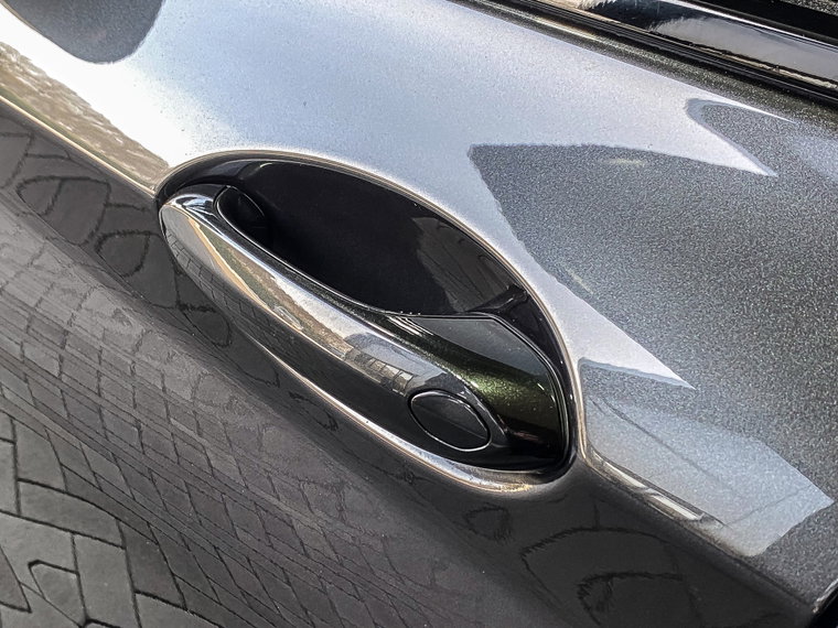 Vehicle Image 38