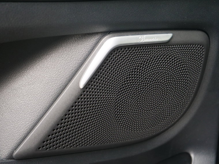 Vehicle Image 24