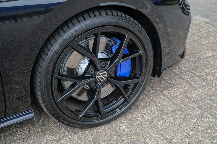 Vehicle Image 40