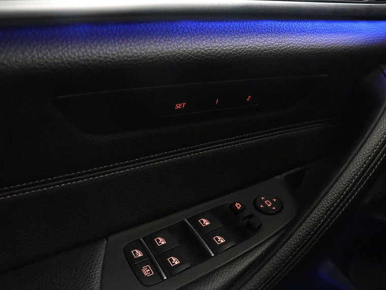 Vehicle Image 39