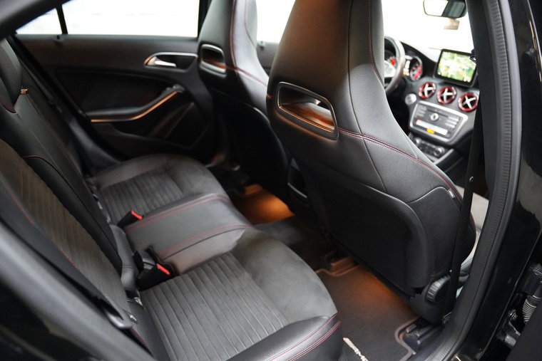 Vehicle Image 39