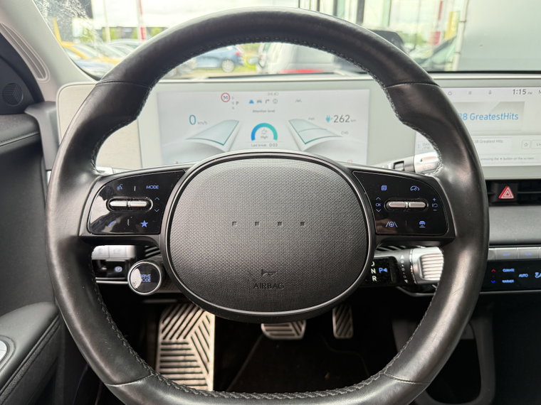 Vehicle Image 23