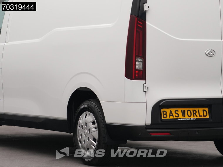 Vehicle Image 37