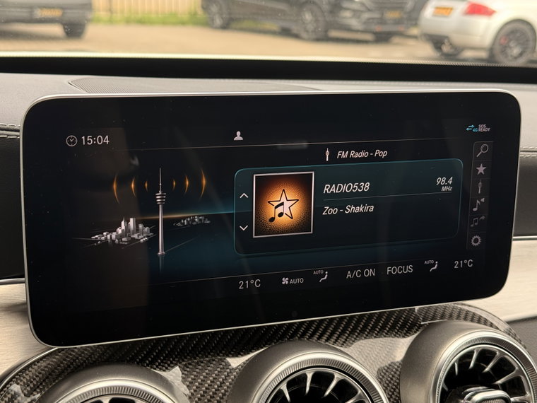 Vehicle Image 36
