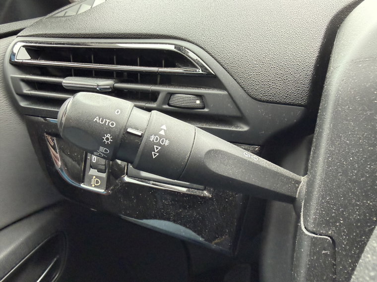 Vehicle Image 22