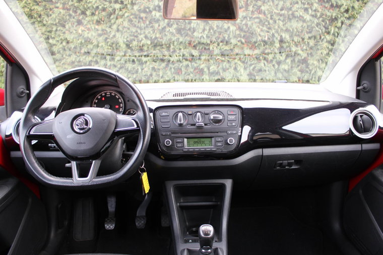 Vehicle Image 23