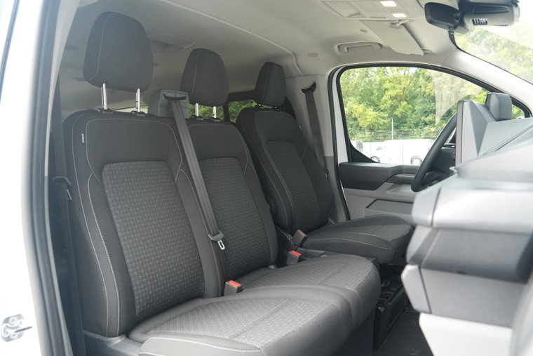 Vehicle Image 37