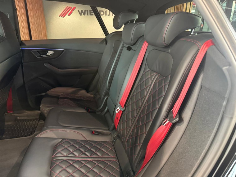 Vehicle Image 39