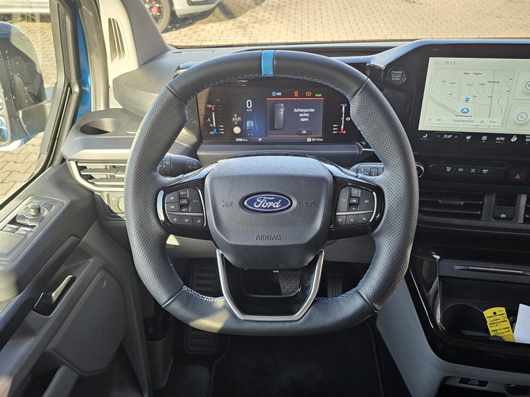 Vehicle Image 17