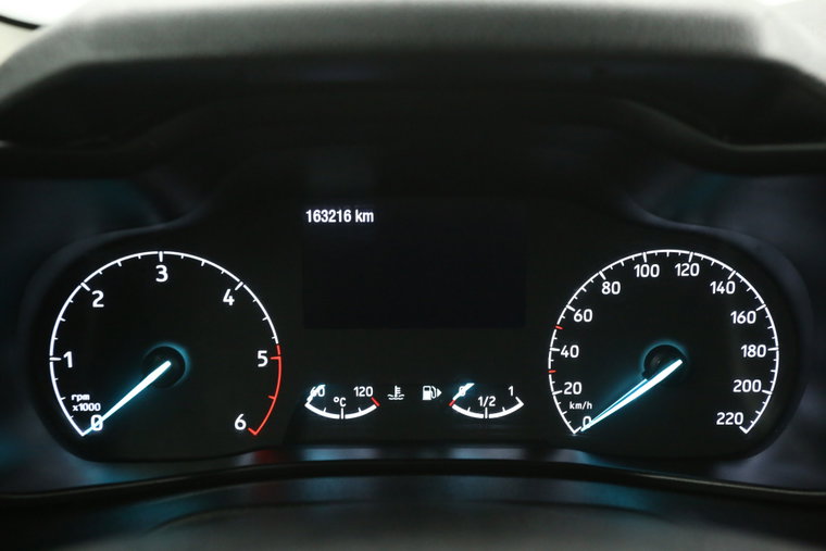 Vehicle Image 13
