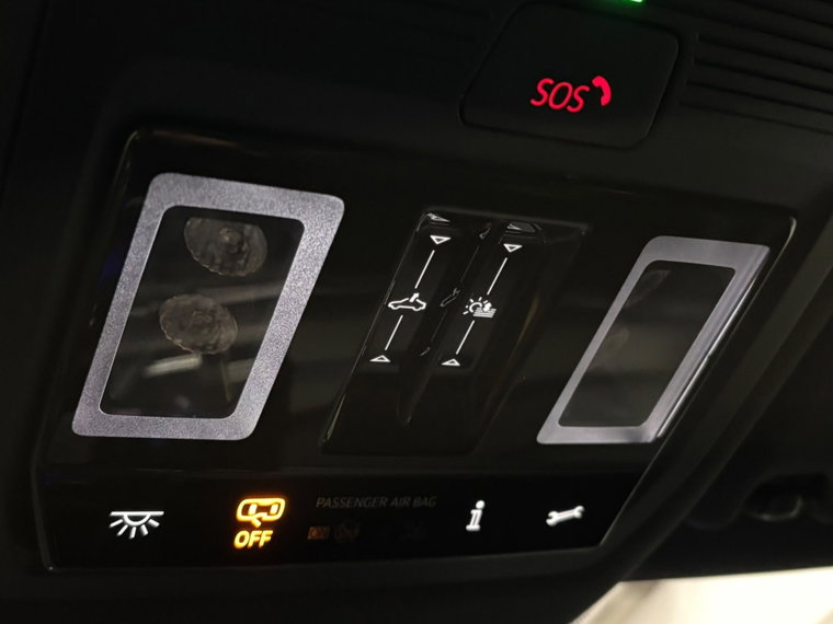 Vehicle Image 33