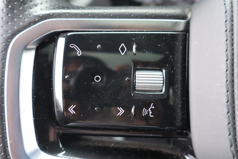 Vehicle Image 39