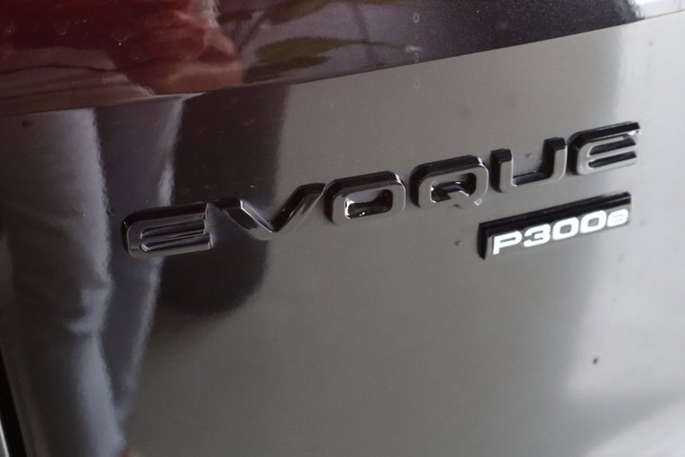 Vehicle Image 45