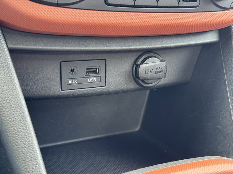 Vehicle Image 20