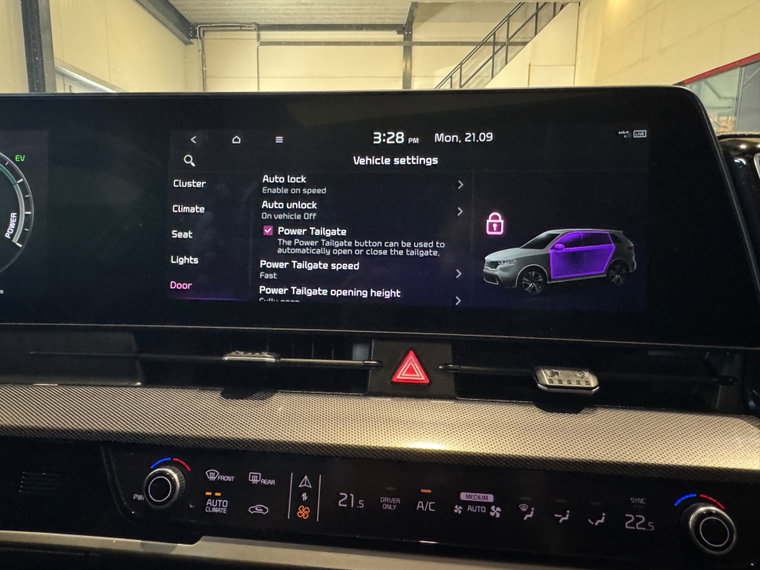 Vehicle Image 36