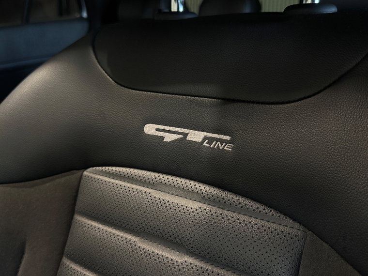 Vehicle Image 40