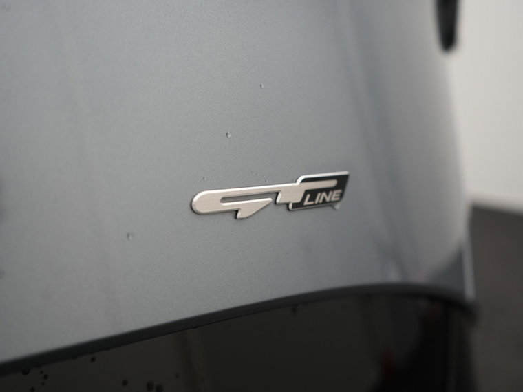 Vehicle Image 38