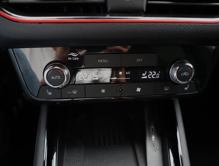 Vehicle Image 27