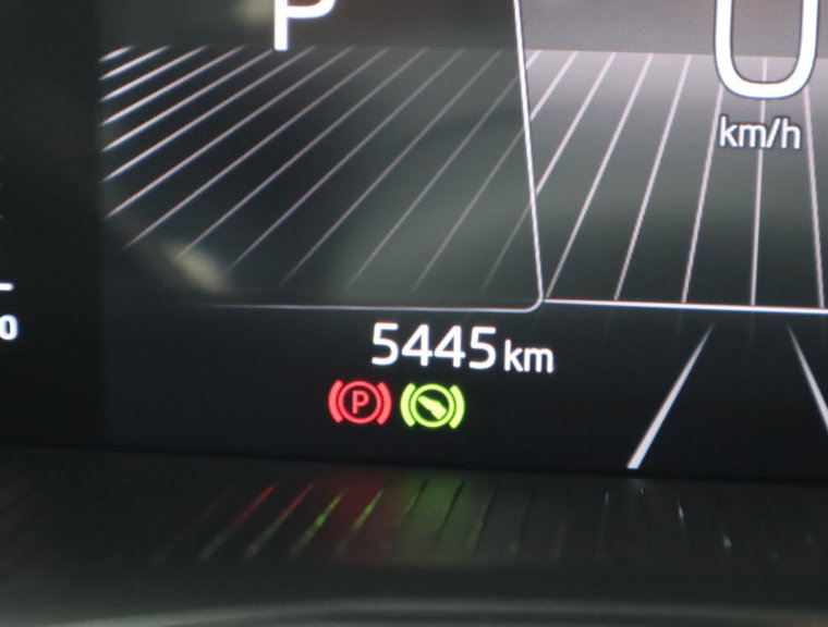 Vehicle Image 32