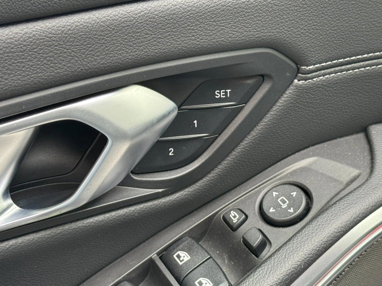 Vehicle Image 50