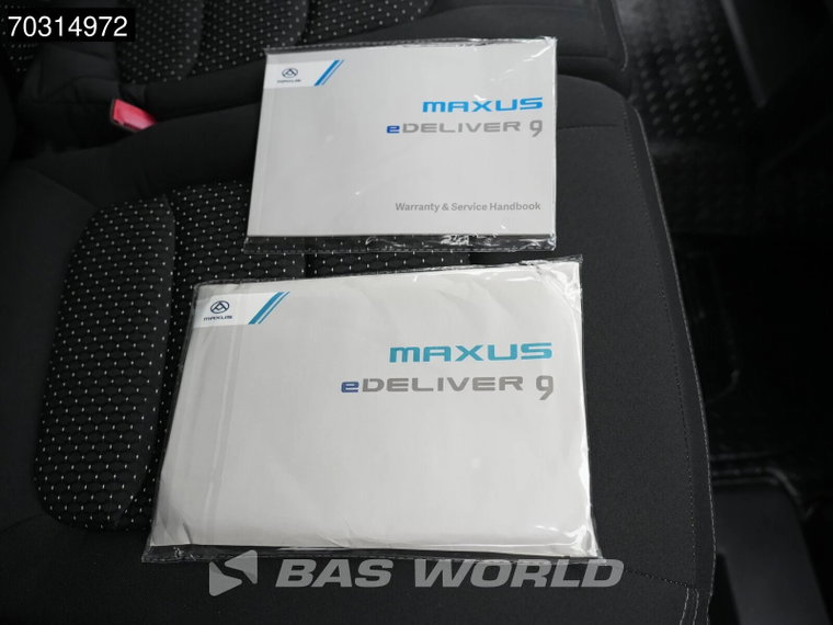 Vehicle Image 31