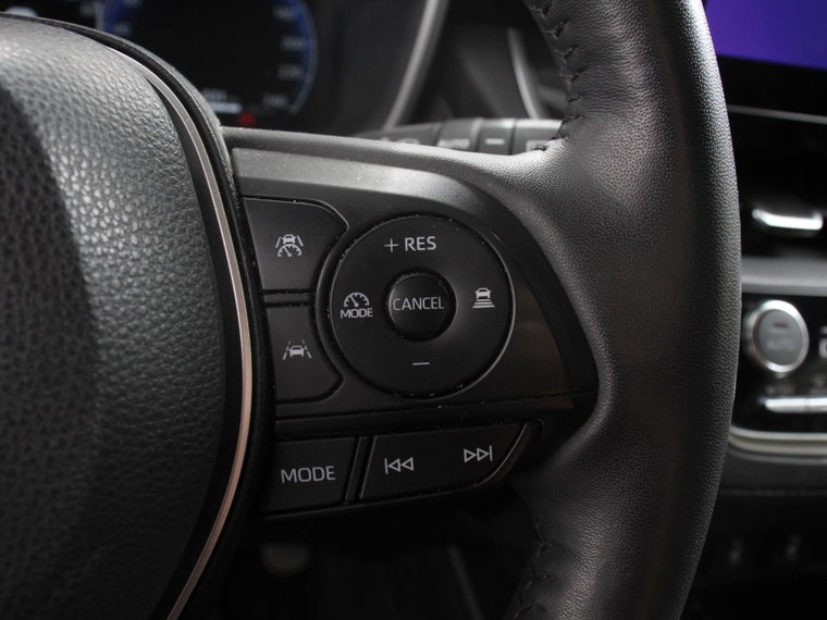 Vehicle Image 23